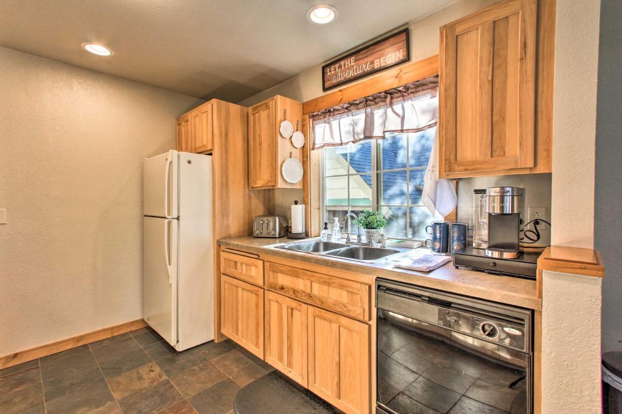Klamath Falls Cabin Retreat With Deck And Grill! Εξωτερικό φωτογραφία