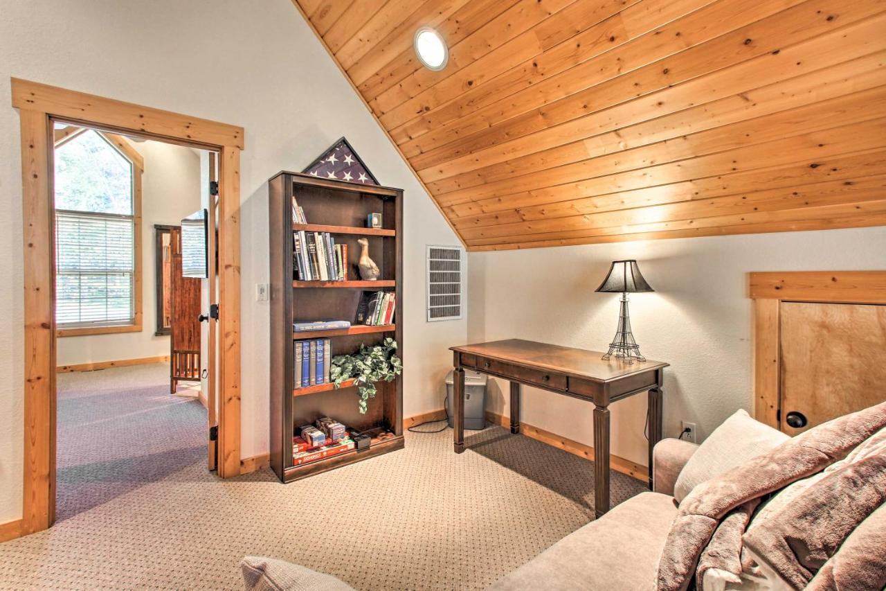 Klamath Falls Cabin Retreat With Deck And Grill! Εξωτερικό φωτογραφία
