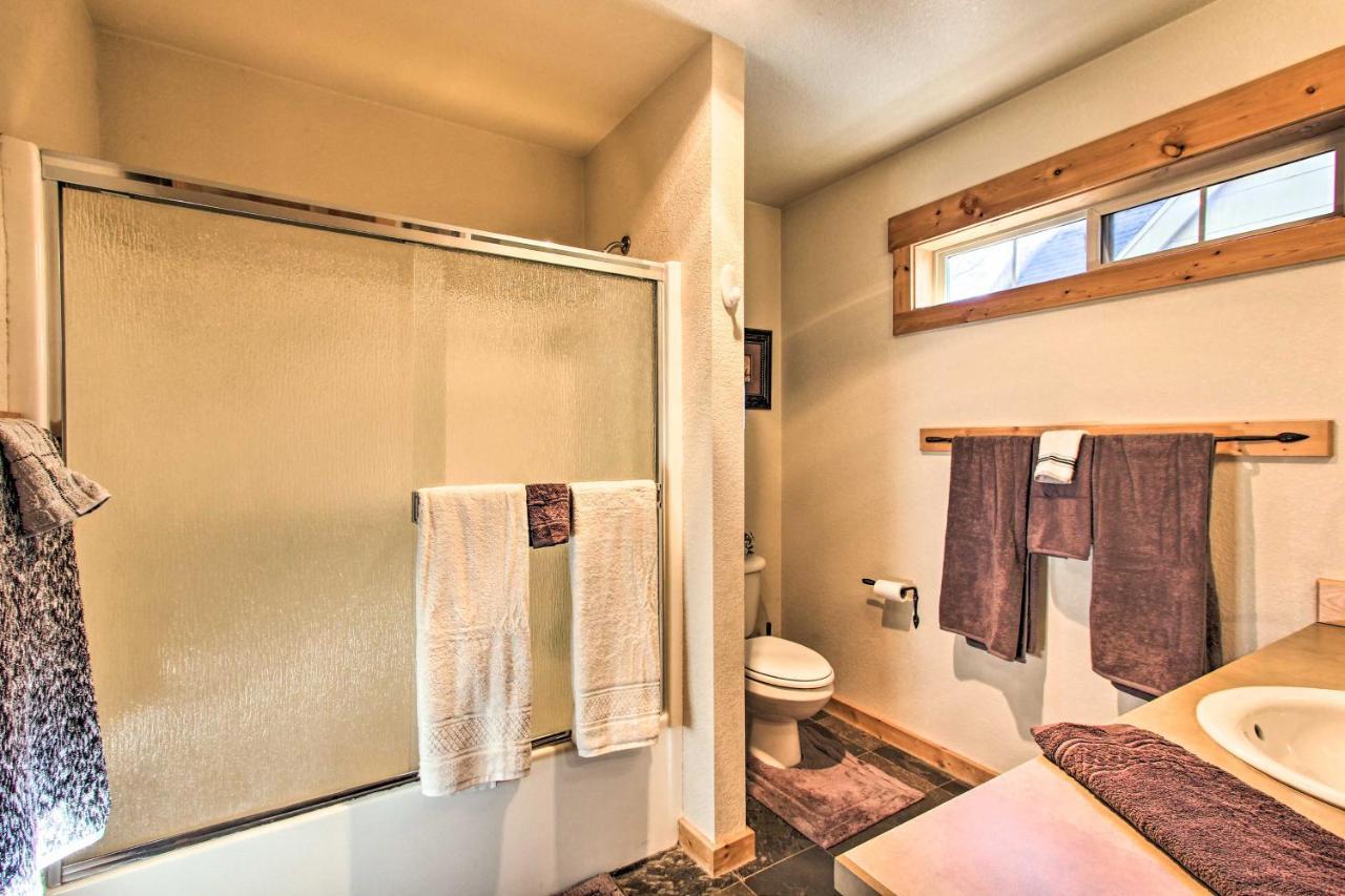 Klamath Falls Cabin Retreat With Deck And Grill! Εξωτερικό φωτογραφία